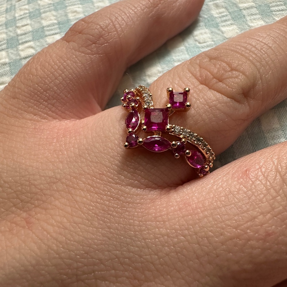 Redish Pink lab Gemstones - Picture 2 of 4